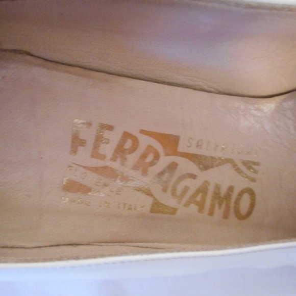 Salvatore Ferragamo Sz 7.5 AAA Blue/white wingtip - Picture 5 of 8